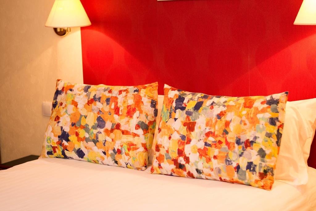 Hotel Restaurant Des Remparts ショーモン エクステリア 写真